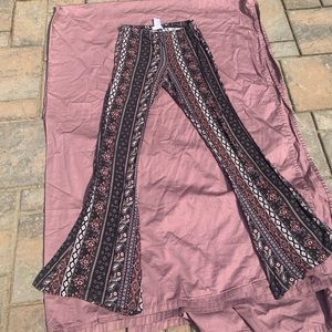 Tilly’s Flare Pants